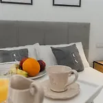 Home Sweet Cordoba Suites Apartments