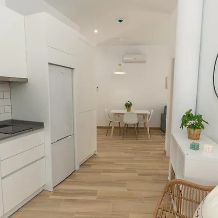 Cordoba Suites Apartments Cordova