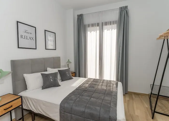 Cordoba Suites Apartments