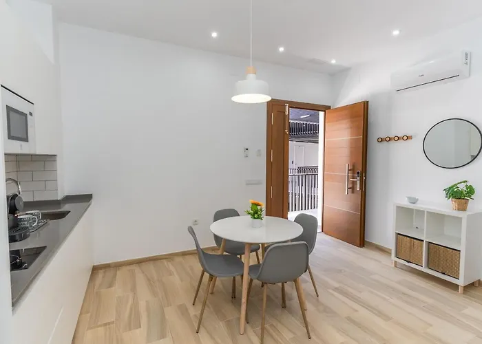 Cordoba Suites Apartments コルドバ