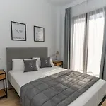 Home Sweet Cordoba Suites Apartments