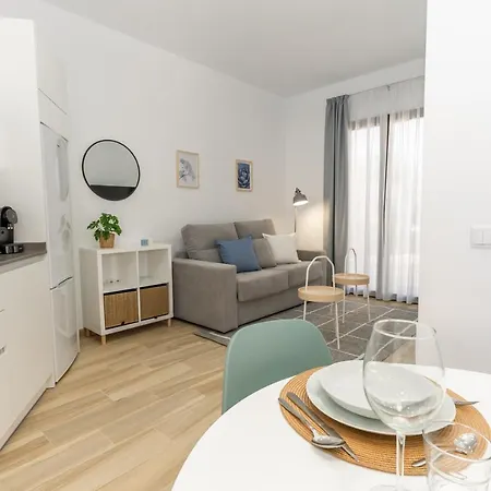Apartment Cordoba Suites Apartments *