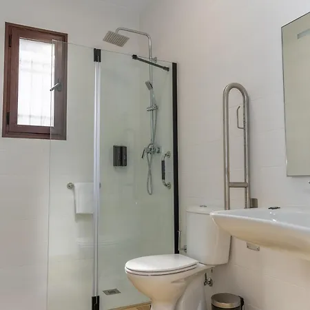 Córdoba Suites Apartments *