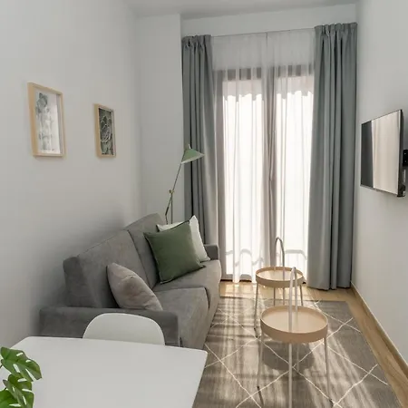 Córdoba Suites Apartments *